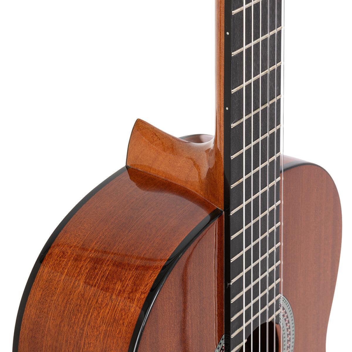 Angel Lopez ALICANTE MM – Klassisk spansk guitar 4/4 (sapelli top)