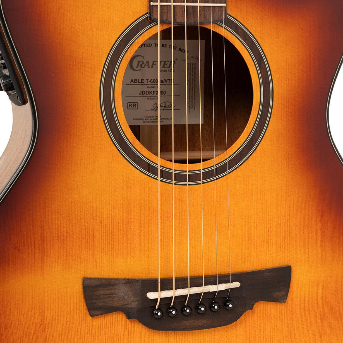 Crafter ABLE T600CE VTG – Orchestra western guitar med cutaway og pickup