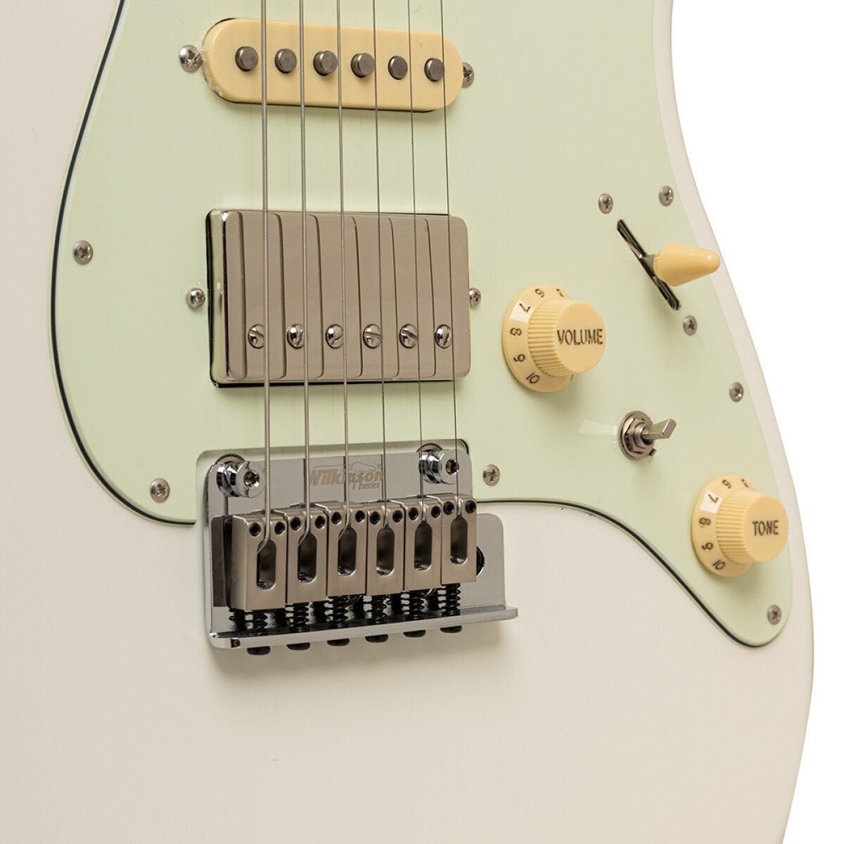 Crafter CHARLOTE SM OW – S-style elguitar HSS med gigbag (Olympic White)