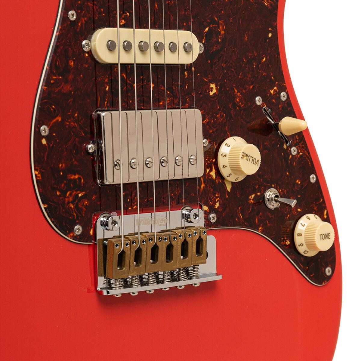 Crafter CREMA SVVSR VR – S-style elguitar HSS med gigbag (Vintage Red)
