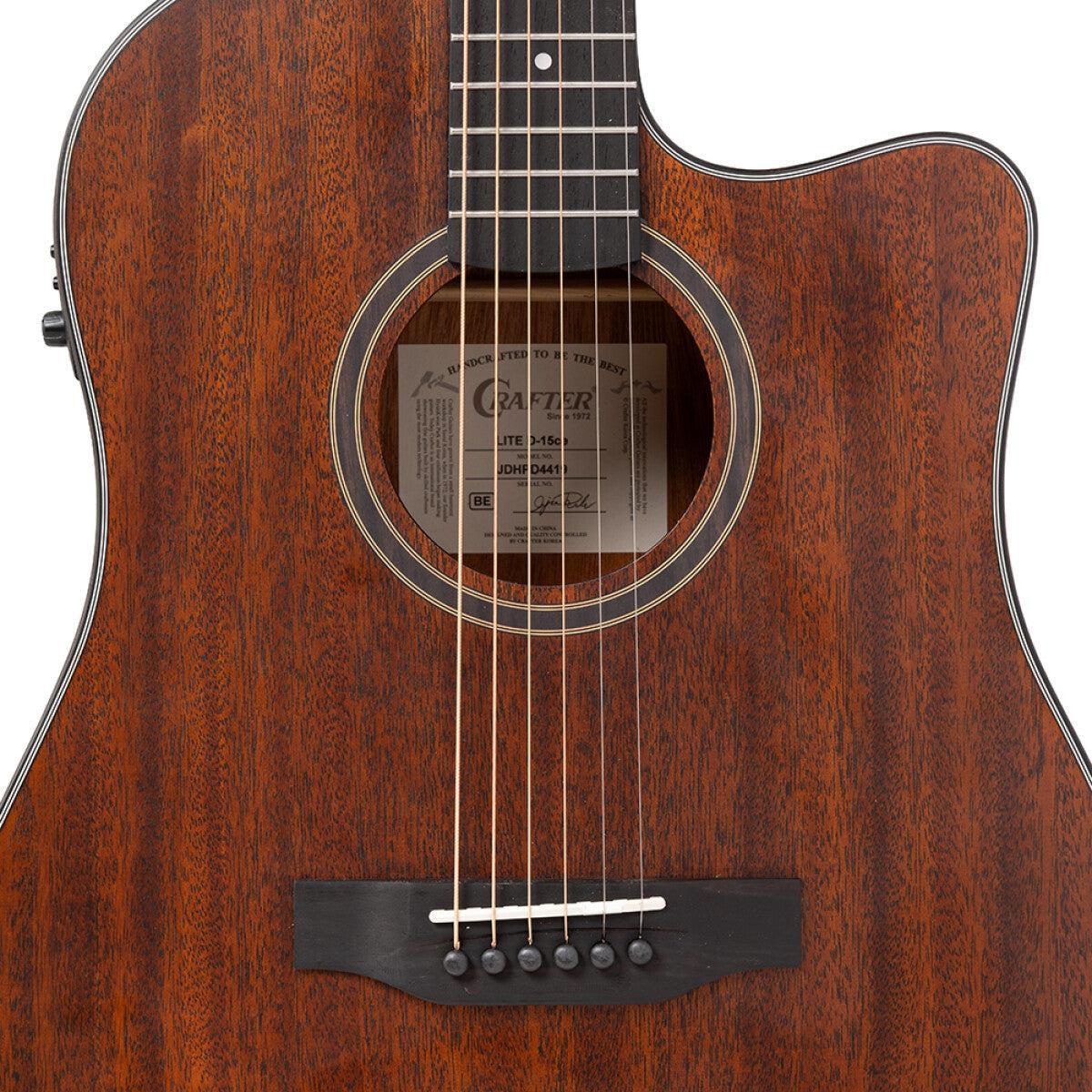 Crafter LITE D15CE – Dreadnought western guitar med massiv mahogni top
