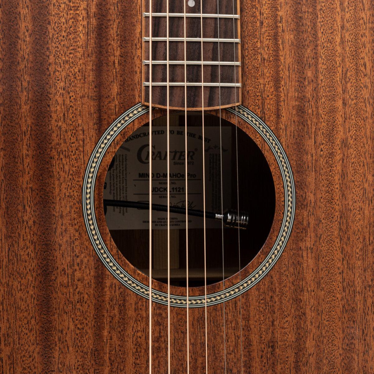 Crafter MIND D15E NAT – Dreadnought western guitar med massiv mahogni top