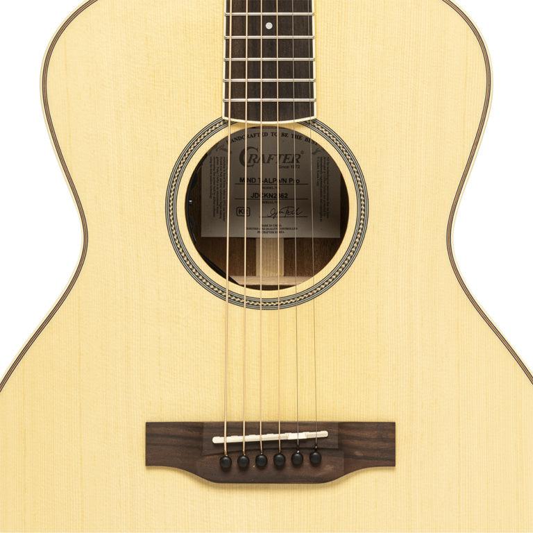Crafter MIND T-ALPE N Orchestra E/A guitar med massiv gran dæk