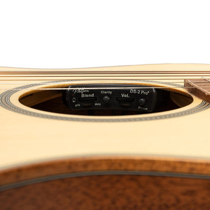 Crafter MIND T16E FGY N – Fingerstyle western guitar med massiv ceder top
