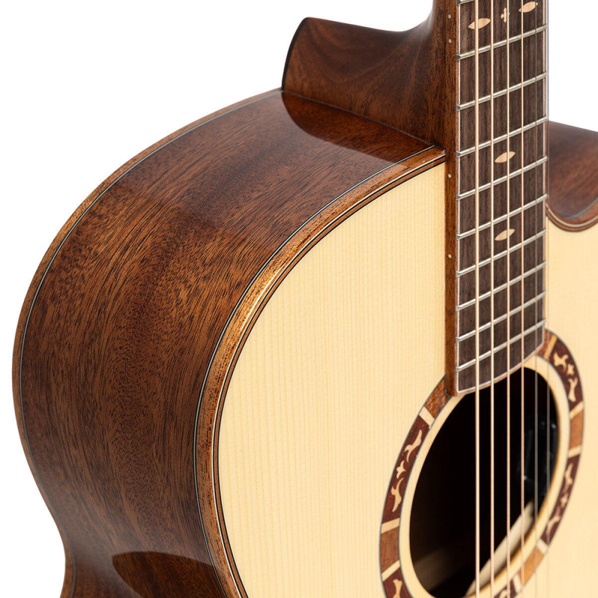 Crafter STG J16CE PRO Jumbo guitar m/massiv gran dæk og DS-2 Preamp system