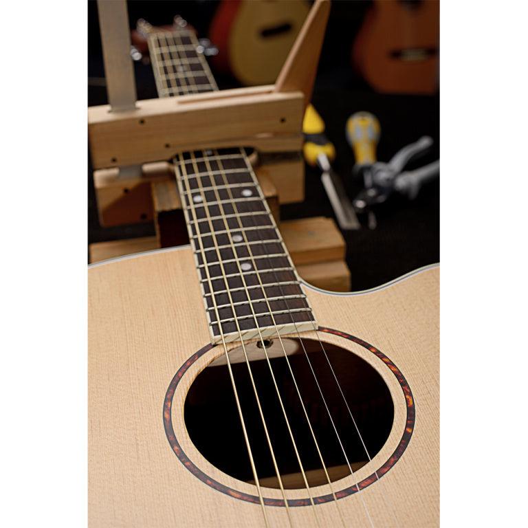 J.N Guitars ASY-D Dreadnought guitar m/massiv gran dæk