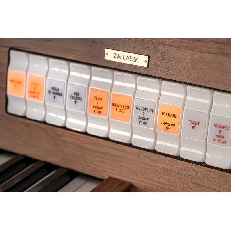 Johannus Studio 260 med Parallel Concave pedalspil