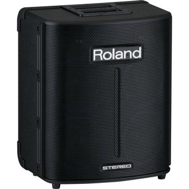 Sort bærbar stereohøjttaler til professionel lyd med Roland-logo foran.