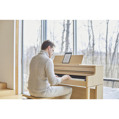 Roland HP704 Digital piano