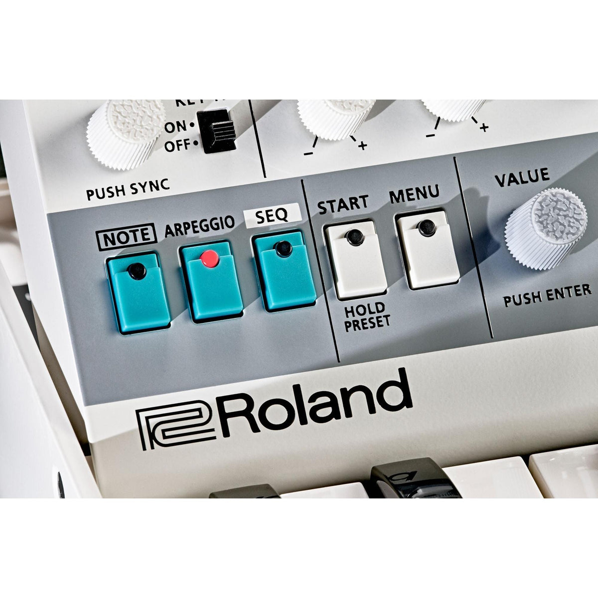Roland n/VISION Wavetable Synthesizer