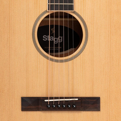 Stagg SA45 D-FM – Dreadnought western-guitar med gran og flamed mahogni