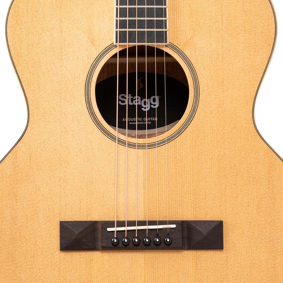 Stagg SA45 O-FM – Orchestra western-guitar med gran og flamed mahogni