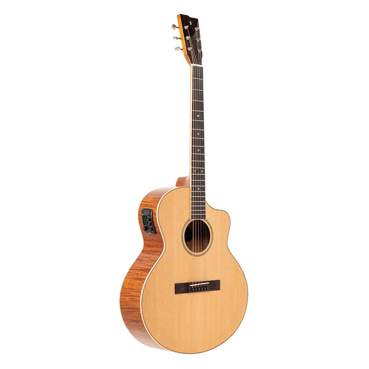 Stagg SA45 OCE-FM – Akustisk/elektrisk auditorium guitar med flamed maple