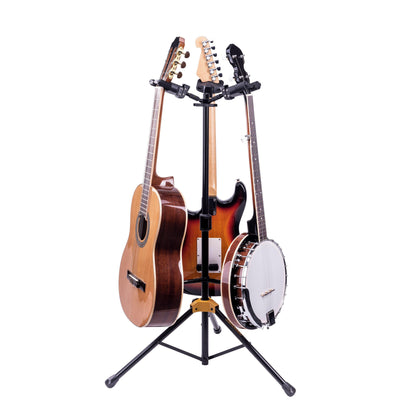 Guitarstativ med plads til tre instrumenter, inklusiv guitarer og banjo, sort design.