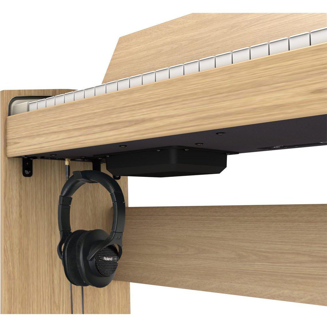 Roland F701 Digital piano