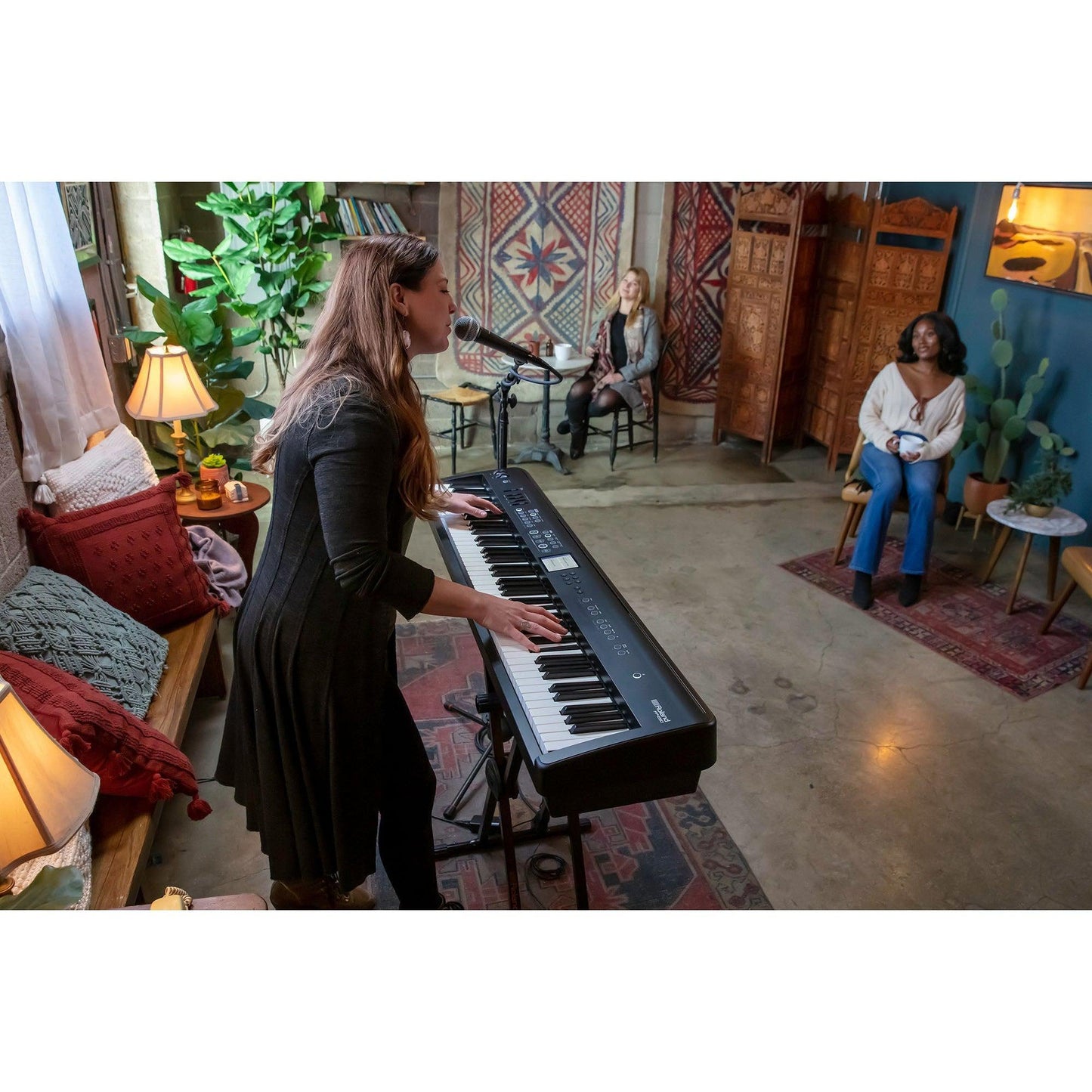 Roland FP-E50 Digital Piano