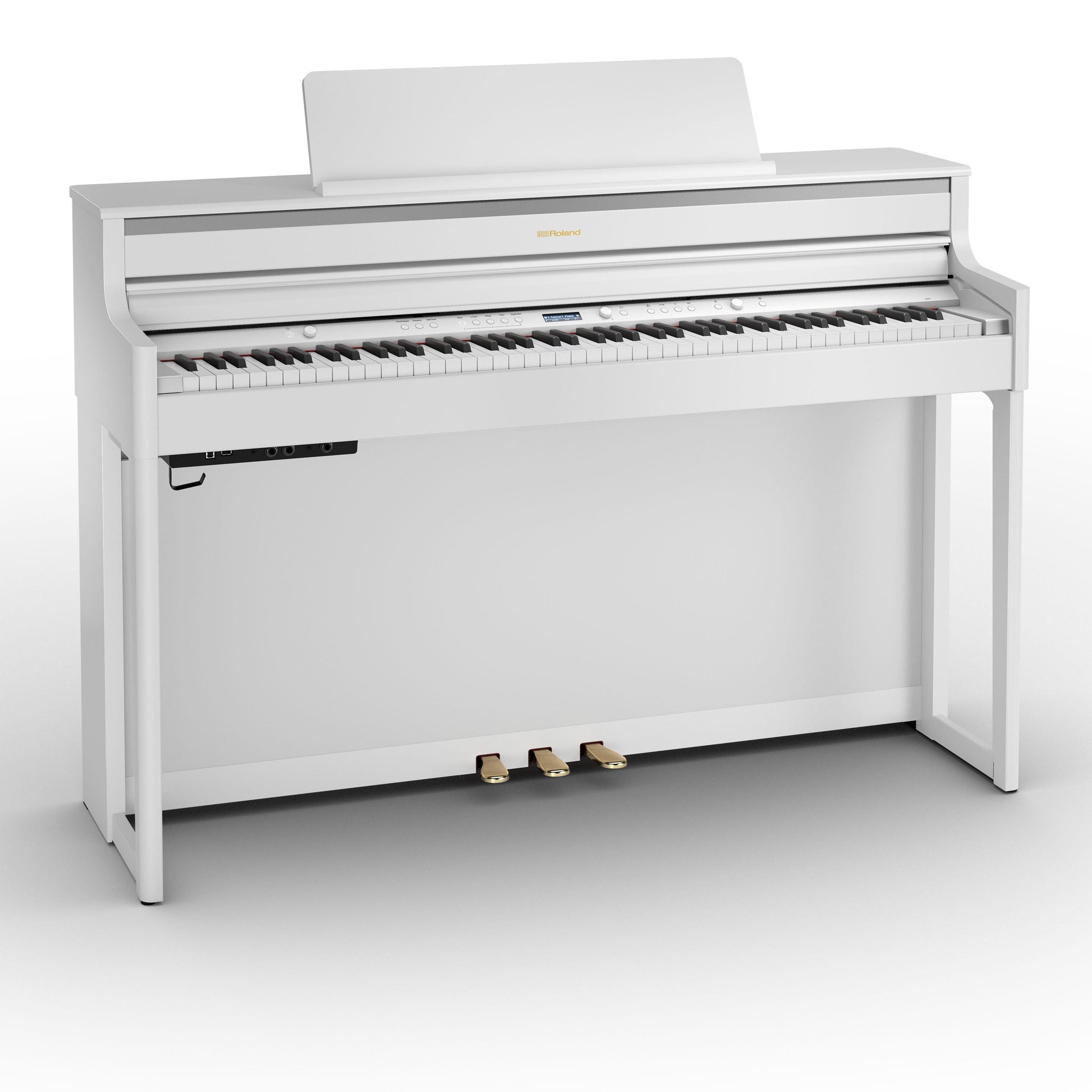 Hvidt digitalpiano med fuldt keyboard og tre messingpedaler i moderne design